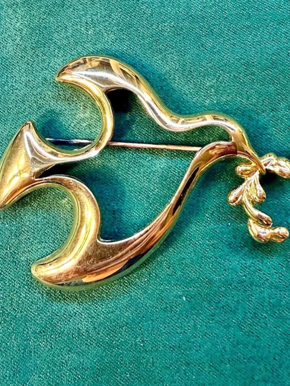Gold-Tone Dove & Olive Branch Brooch / Peace Bird Pin
